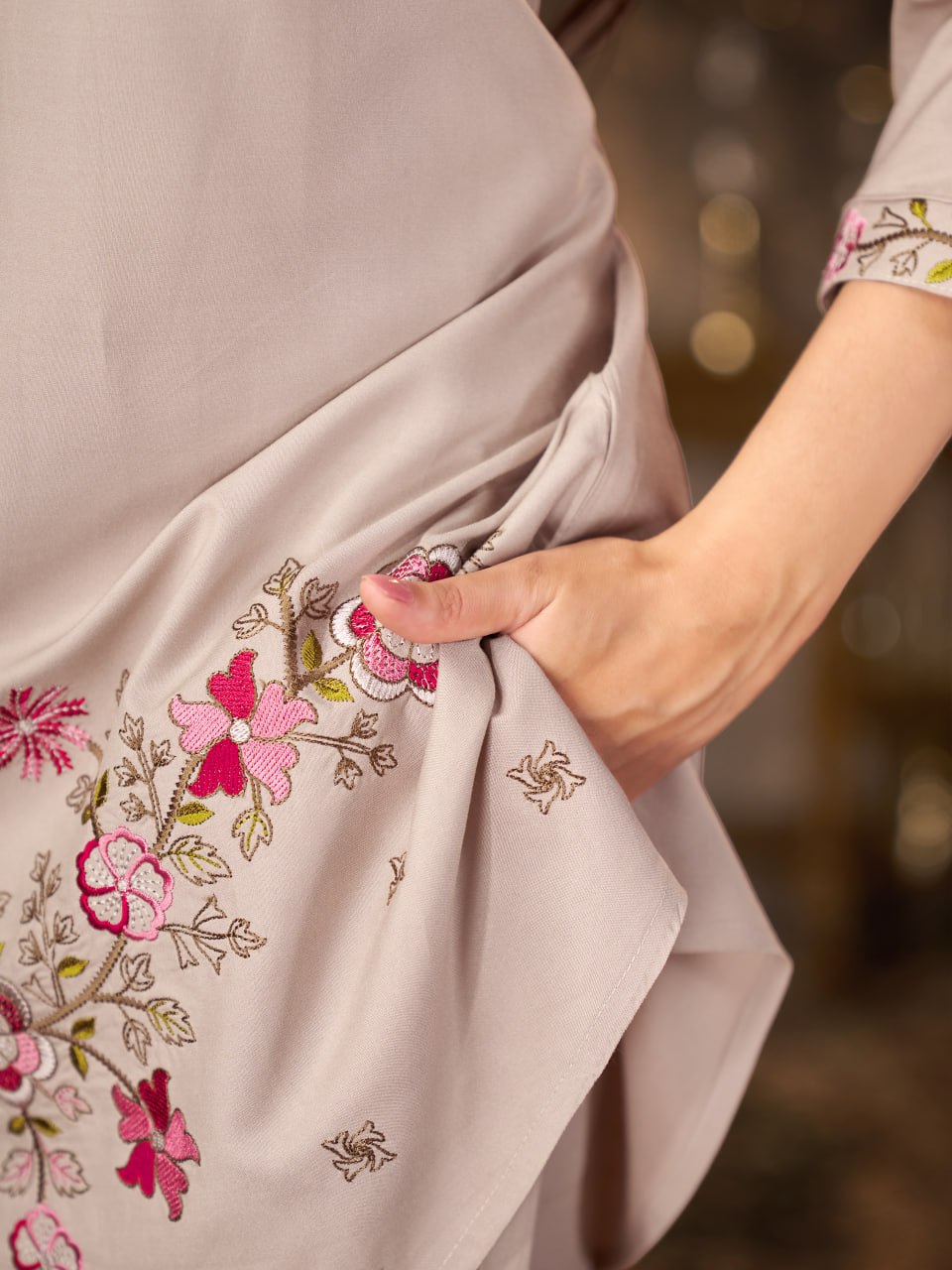 Heavy Rayon Embroidered Co-Ord Set with Straight-Cut Pant – Festive Wear
